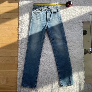 BNWT AG Alexxis high rise vintage straight Size 26